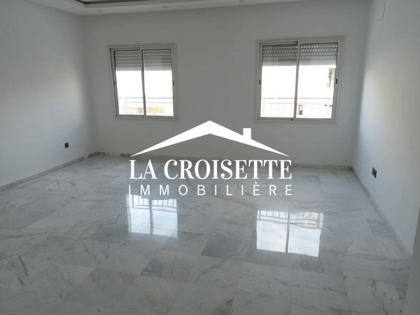 Appartement S+2 à La Soukra